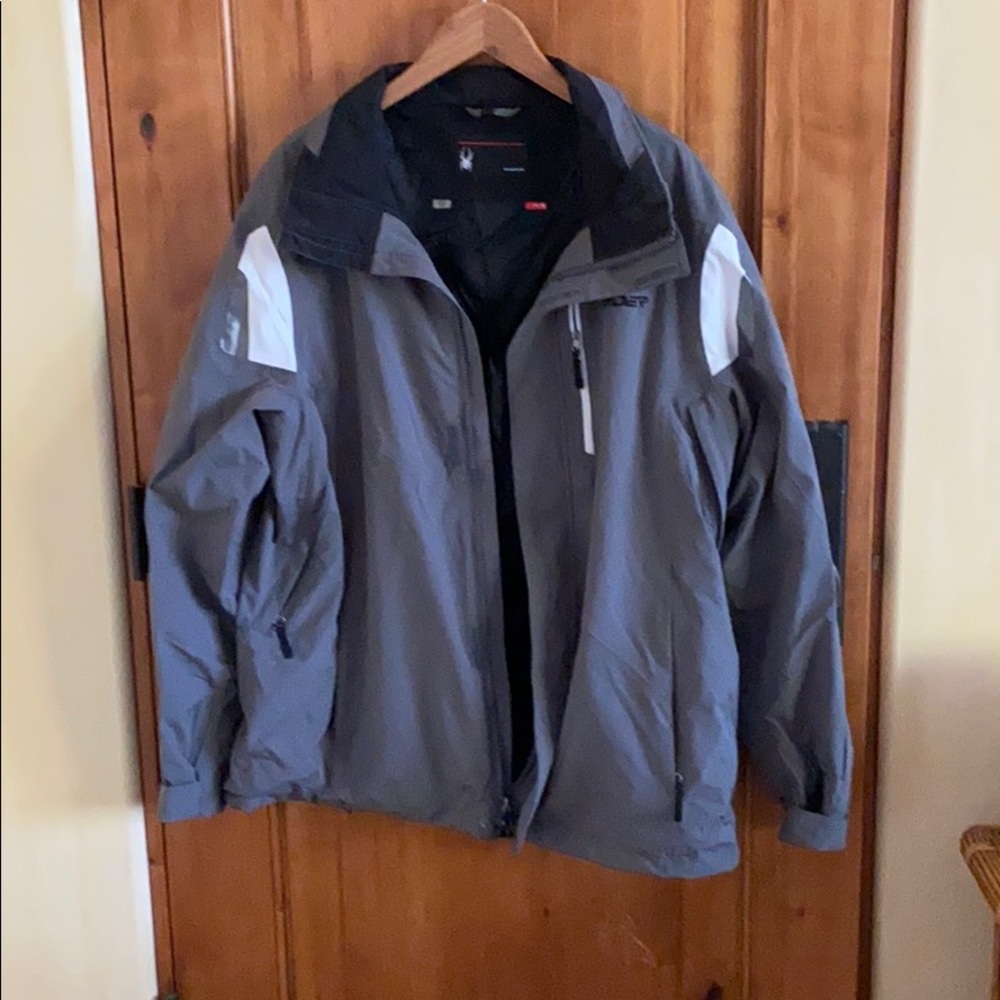 Ski snowboarding jacket
